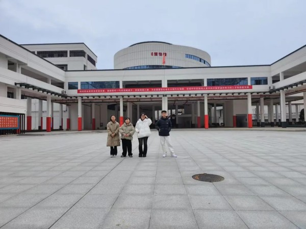 岳陽(yáng)市江南通信職業(yè)技術(shù)學(xué)校有限公司,岳陽(yáng)江南學(xué)校,岳陽(yáng)江南通信學(xué)校,岳陽(yáng)職業(yè)學(xué)校